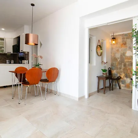 El Castillo Apartamento